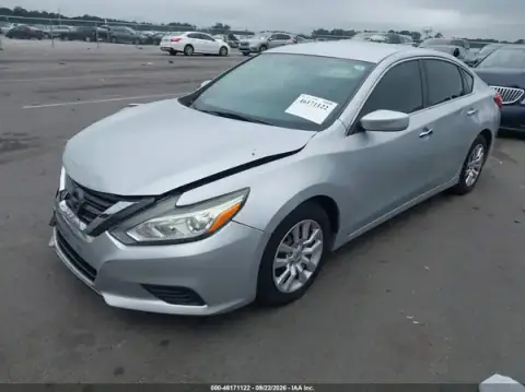 1N4AL3AP3HN316540 — 2017 Nissan Altima, ფოტო 2, IAAI, წინა ნაწილი