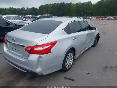 1N4AL3AP3HN316540 — 2017 Nissan Altima, ფოტო 4, IAAI, წინა ნაწილი