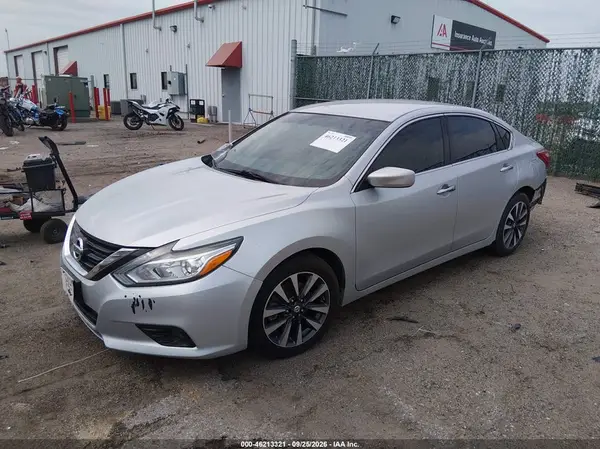 1N4AL3AP7HC209857 — 2017 Nissan Altima, photo 2 from IAAI, Rear end