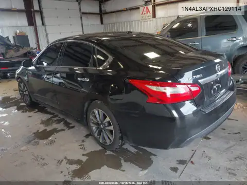 1N4AL3APXHC129114 — 2017 Nissan Altima, foto 4 de IAAI, Parte delantera