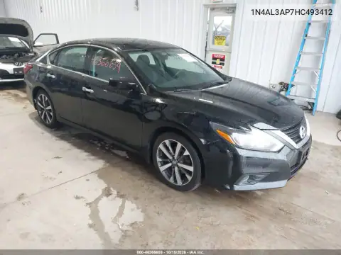 1N4AL3AP7HC493412 — 2017 Nissan Altima, левый бок, фото до ремонта