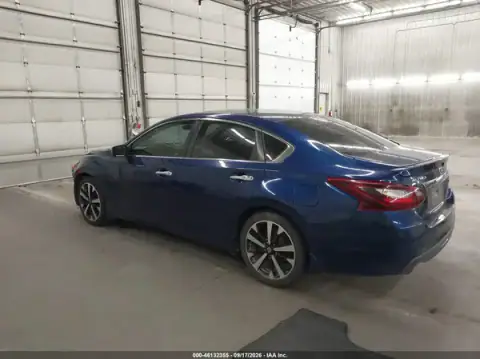 1N4AL3AP4JC475388 — 2018 Nissan Altima, фото 3 с аукциона IAAI, ПЕРЕДНЯЯ ЧАСТЬ