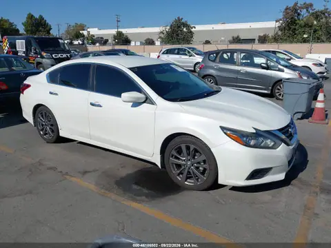 1N4AL3AP5JC296468 — 2018 Nissan Altima, Normal wear (Normal Wear & Tear), before-repair photos
