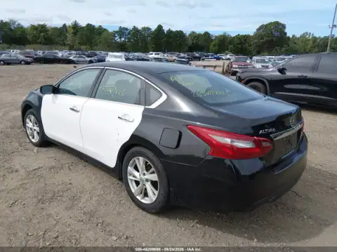 1N4AL3AP7JC133823 — 2018 Nissan Altima, photo 3 from IAAI, Front end