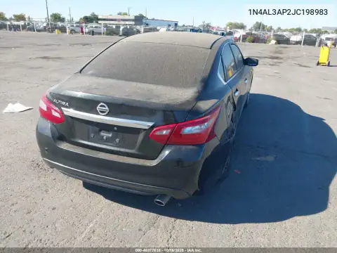 1N4AL3AP2JC198983 — 2018 Nissan Altima, фото 5 с аукциона IAAI, левый бок