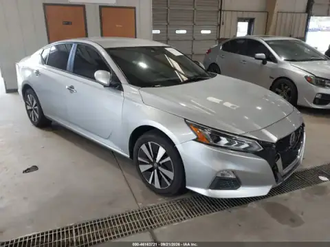 1N4BL4DW5MN309791 — 2021 Nissan Altima, Trasera izquierda (Left Rear), fotos antes de reparar
