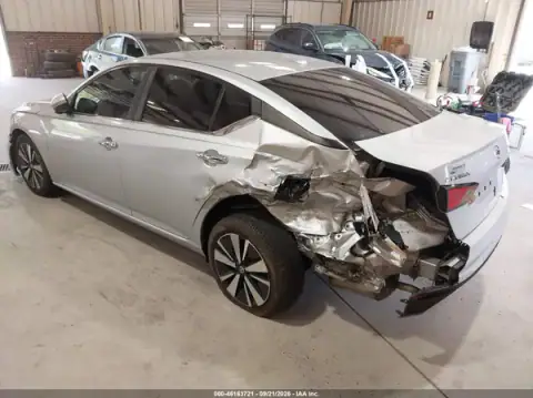 1N4BL4DW5MN309791 — 2021 Nissan Altima, zdjęcie 3 z IAAI, Lewy tył
