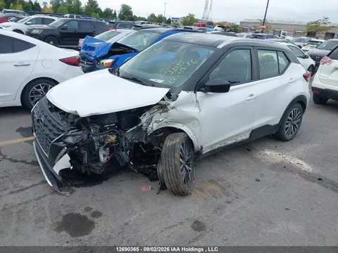 2021 Nissan KICKS SV VIN 3N1CP5CV5ML537746 фото 2