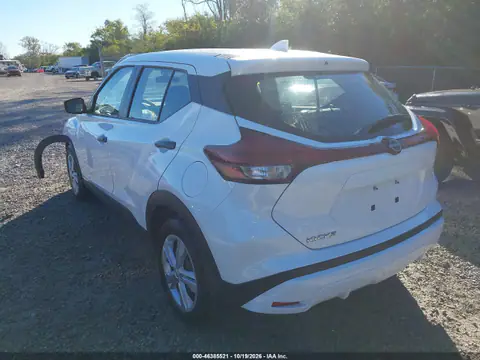 3N1CP5BV1PL474487 — 2023 Nissan Kicks, photo 4 from IAAI, Front end