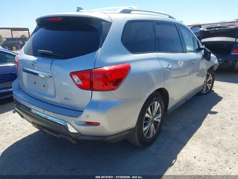 2019 Nissan Pathfinder Sl VIN 5N1DR2MN2KC611900 фото 4