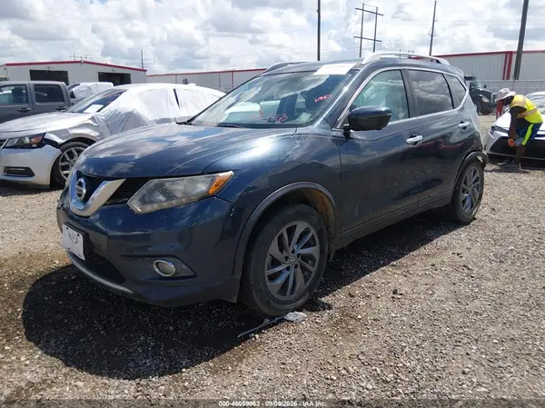 5N1AT2MT7GC743173 — 2016 Nissan Rogue, фото 2 с аукциона IAAI 14.10.2026, Задняя часть