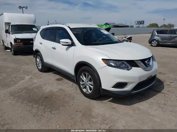KNMAT2MT9GP667064 Nissan Rogue 2016 — повреждение Задняя часть, фото до ремонта