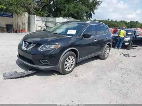 KNMAT2MT7GP703849 — 2016 Nissan Rogue, zdjęcie 2 z IAAI, Prawy tył
