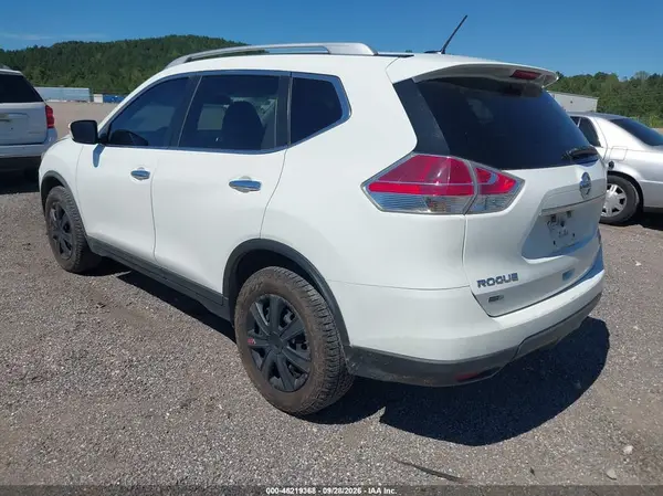KNMAT2MV0GP622743 — 2016 Nissan Rogue, фото 3 с аукциона IAAI 08.10.2026, Естественный износ