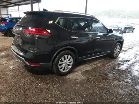 KNMAT2MT4HP512908 — 2017 Nissan Rogue, фото 4 с аукциона IAAI, ПЕРЕДНЯЯ ЧАСТЬ