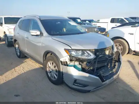 KNMAT2MT3HP594890 Nissan Rogue 2017 — повреждение передняя и задняя части, фото до ремонта