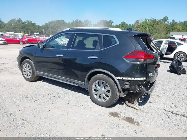 KNMAT2MT9HP561490 — 2017 Nissan Rogue, фото 3 с аукциона IAAI, Передняя и задняя части