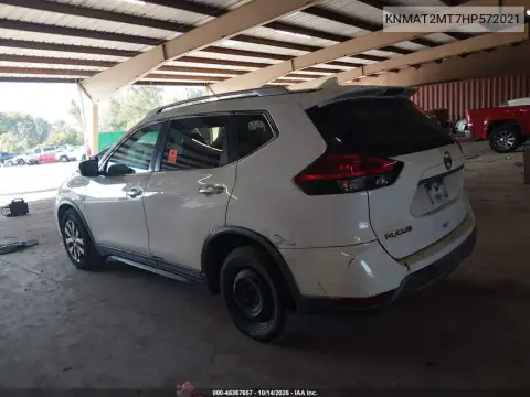 KNMAT2MT7HP572021 — 2017 Nissan Rogue, foto 4 de IAAI 26.10.2026, Daños en todo el vehículo