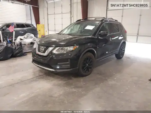 5N1AT2MT5HC828935 — 2017 Nissan Rogue, фото 2 з IAAI 28.10.2026, Звичайний знос