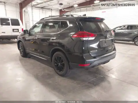 5N1AT2MT5HC828935 — 2017 Nissan Rogue, фото 3 з IAAI 28.10.2026, Звичайний знос