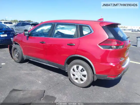 JN8AT2MT7HW390426 — 2017 Nissan Rogue, фото 4 с аукциона IAAI, передняя часть слева