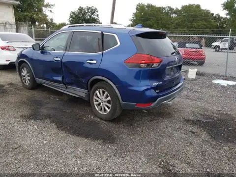 KNMAT2MT7JP524038 — 2018 Nissan Rogue, photo 3 from IAAI, Left side