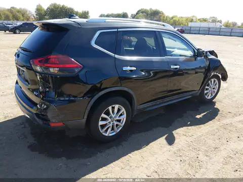 KNMAT2MT3JP506183 — 2018 Nissan Rogue, photo 5 from IAAI, Front and rear