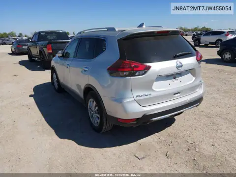 JN8AT2MT7JW455054 — 2018 Nissan Rogue, photo 3 from IAAI, Front end