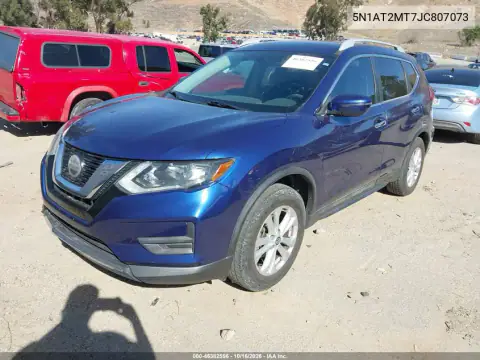 5N1AT2MT7JC807073 — 2018 Nissan Rogue, фото 3 з IAAI, Задня частина зліва