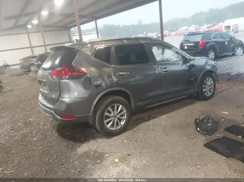 KNMAT2MT0LP522960 — 2020 Nissan Rogue, photo 4 from IAAI, Rollover