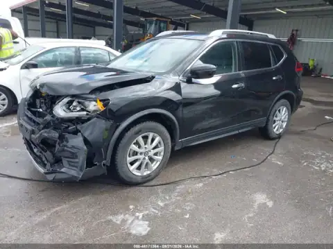 KNMAT2MV6LP516050 — 2020 Nissan Rogue, ფოტო 2, IAAI, წინა ნაწილი