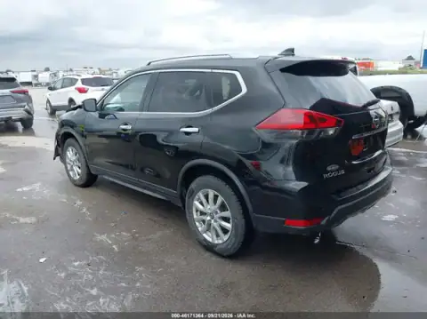 KNMAT2MV6LP516050 — 2020 Nissan Rogue, ფოტო 3, IAAI, წინა ნაწილი