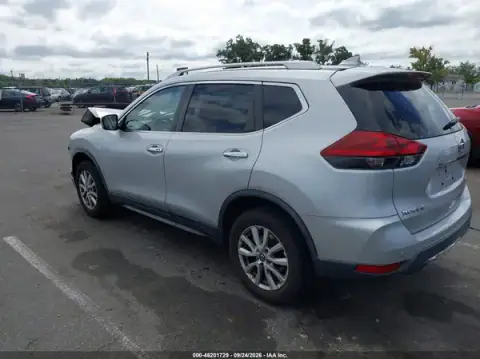 KNMAT2MV6LP502682 — 2020 Nissan Rogue, zdjęcie 3 z IAAI, Przód