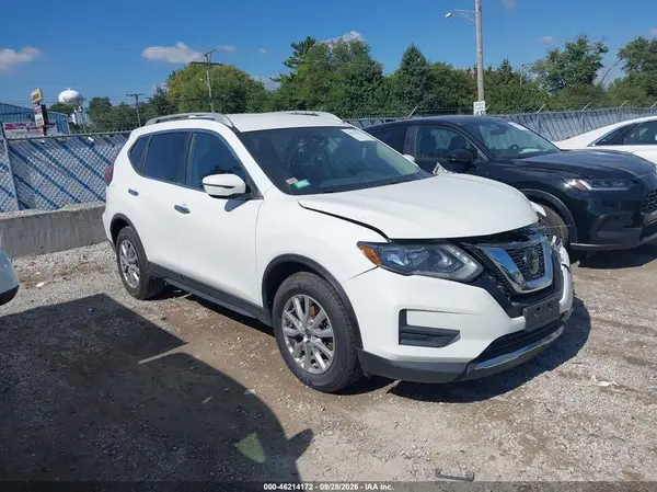 KNMAT2MT2LP530946 Nissan Rogue 2020 — Left front damage, before-repair photo