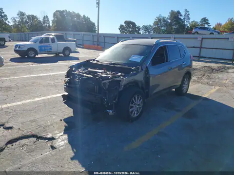 KNMAT2MT6LP500090 — 2020 Nissan Rogue, zdjęcie 3 z IAAI, Przód