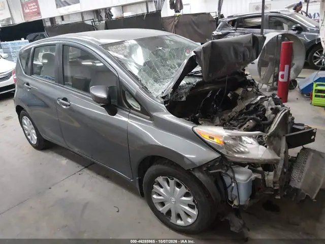 3N1CE2CP9GL388574 — 2016 Nissan Versa Note S Plus, Przód (Front End), zdjęć przed naprawą