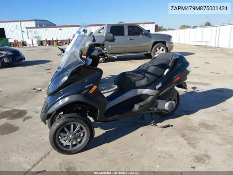 ZAPM479M875001431 — 2007 Piaggio MP3, photo 2 from IAAI 27.10.2026, Normal wear