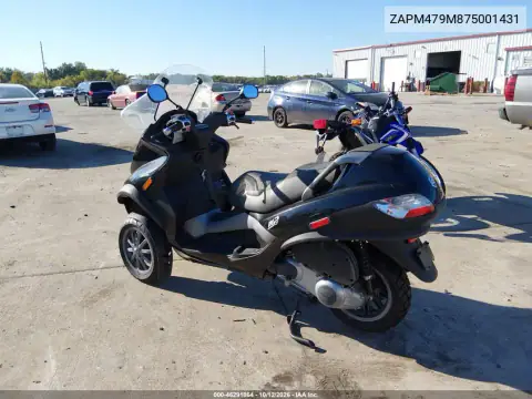 ZAPM479M875001431 — 2007 Piaggio MP3, photo 3 from IAAI 27.10.2026, Normal wear
