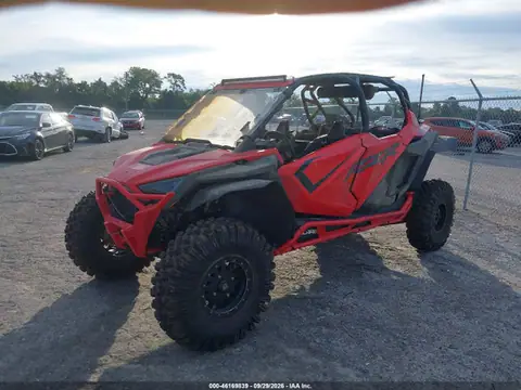 3NSR4B925LG825252 — 2020 Polaris Rzr Pro Xp 4 Premium, foto 2 de IAAI 07.10.2026, Lado derecho