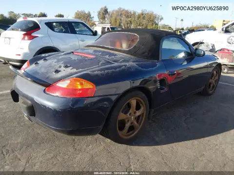 WP0CA2980YU625890 — 2000 Porsche Boxster, photo 4 from IAAI 22.10.2026, Normal wear