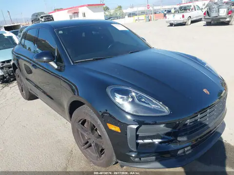 WP1AA2A58MLB17089 — 2021 Porsche Macan, Lewy przód (Left Front), zdjęć przed naprawą