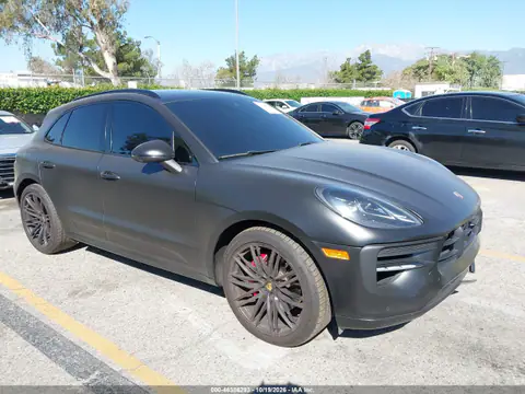 WP1AG2A59MLB51234 — 2021 Porsche Macan, повреждения снизу, фото до ремонта