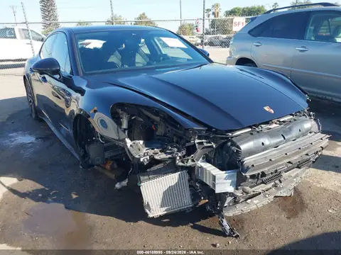 WP0AA2YA7SL007104 — 2025 Porsche Panamera 4, Right front (Right Front), before-repair photos