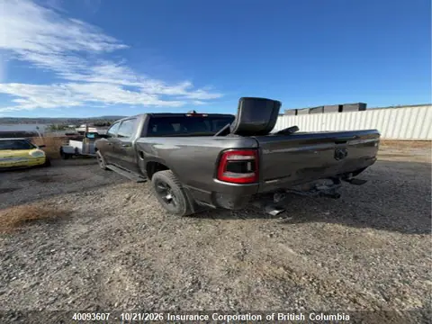 1C6SRFLT2LN143778 — 2020 RAM 1500 Rebel, photo 4 from IAAI 23.10.2026, Right front