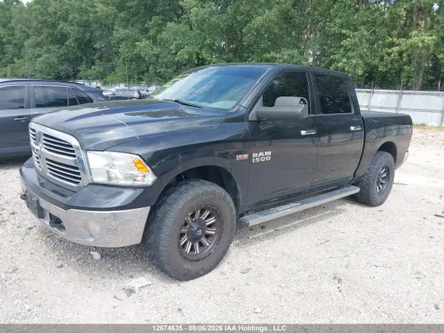 1C6RR7LT8GS102681 — 2016 RAM 1500 SLT, photo 2 from IAAI 29.09.2026, Rear end
