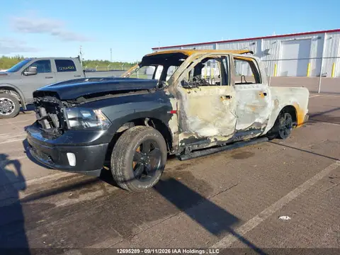 1C6RR7LM5JS357059 — 2018 RAM 1500 SLT, ფოტო 2, IAAI 27.10.2026, მთლიანი ხანძარი