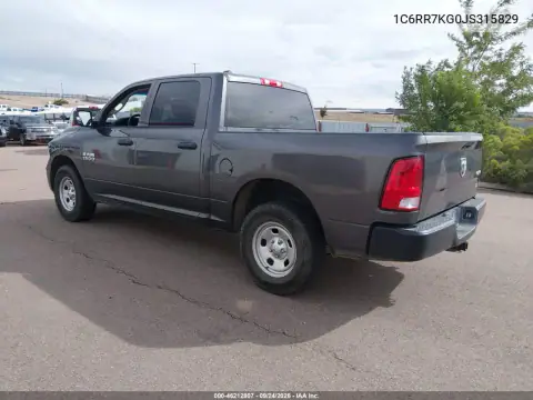 1C6RR7KG0JS315829 — 2018 RAM 1500, foto 4 de IAAI 21.10.2026, Desgaste normal