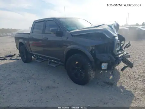 1C6RR7MT4JS250557 — 2018 RAM 1500, Przód, zdjęć przed naprawą