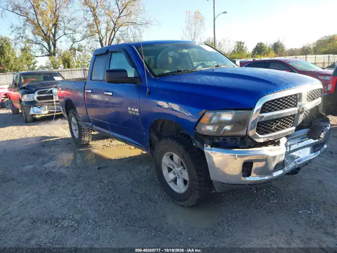 1C6RR7GG9JS133779 — 2018 RAM 1500, foto 2 de IAAI, Parte delantera