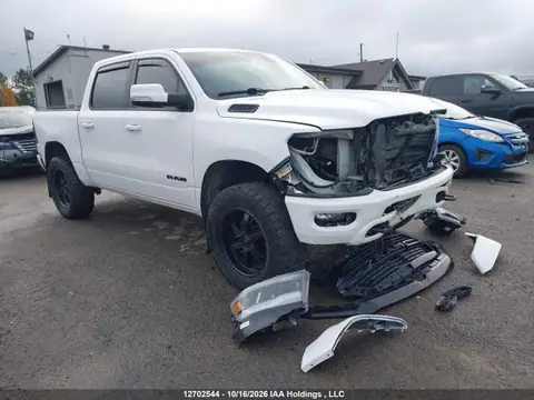 1C6SRFVT9MN684390 — 2021 RAM 1500, წინა ნაწილი (Front), ფოტოები შეკეთებამდე